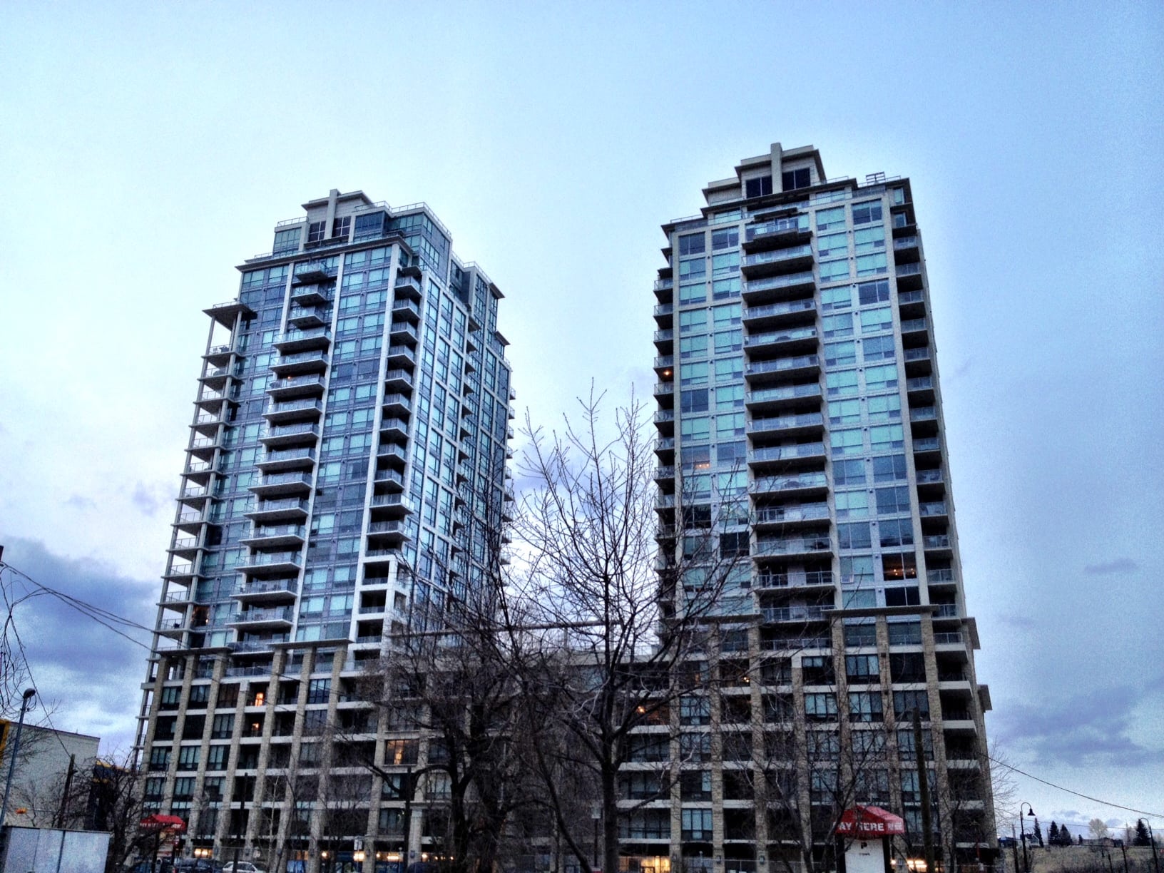 Waterfront New Condos in Downtown Calgary