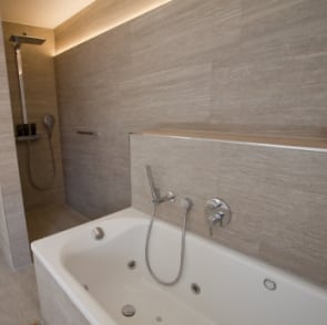 Home Bathroom Jacuzzi Shower Modern