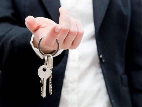 offer to purchase real estate keys realtor