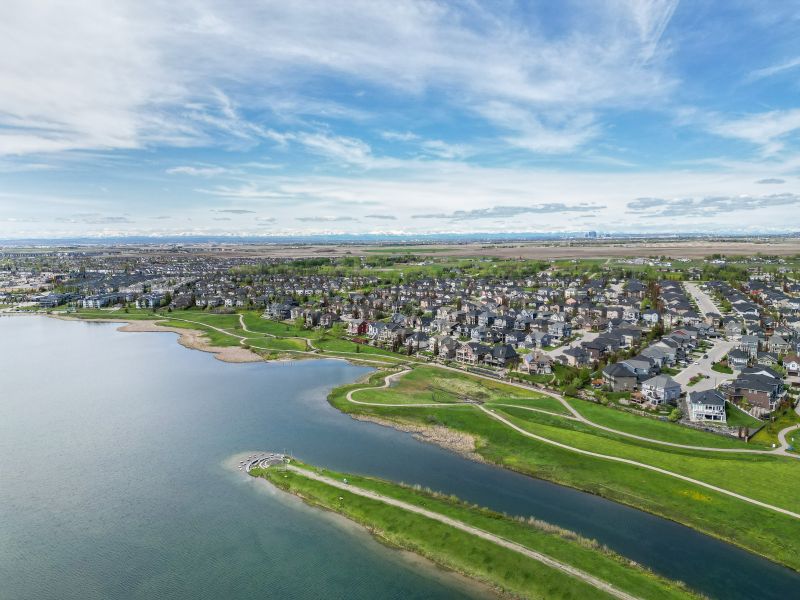 Chestermere lake view, City in Alberta