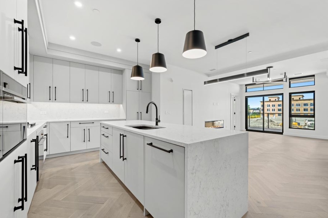 Parkside Estates condominiums - Kitchen Interior Specs